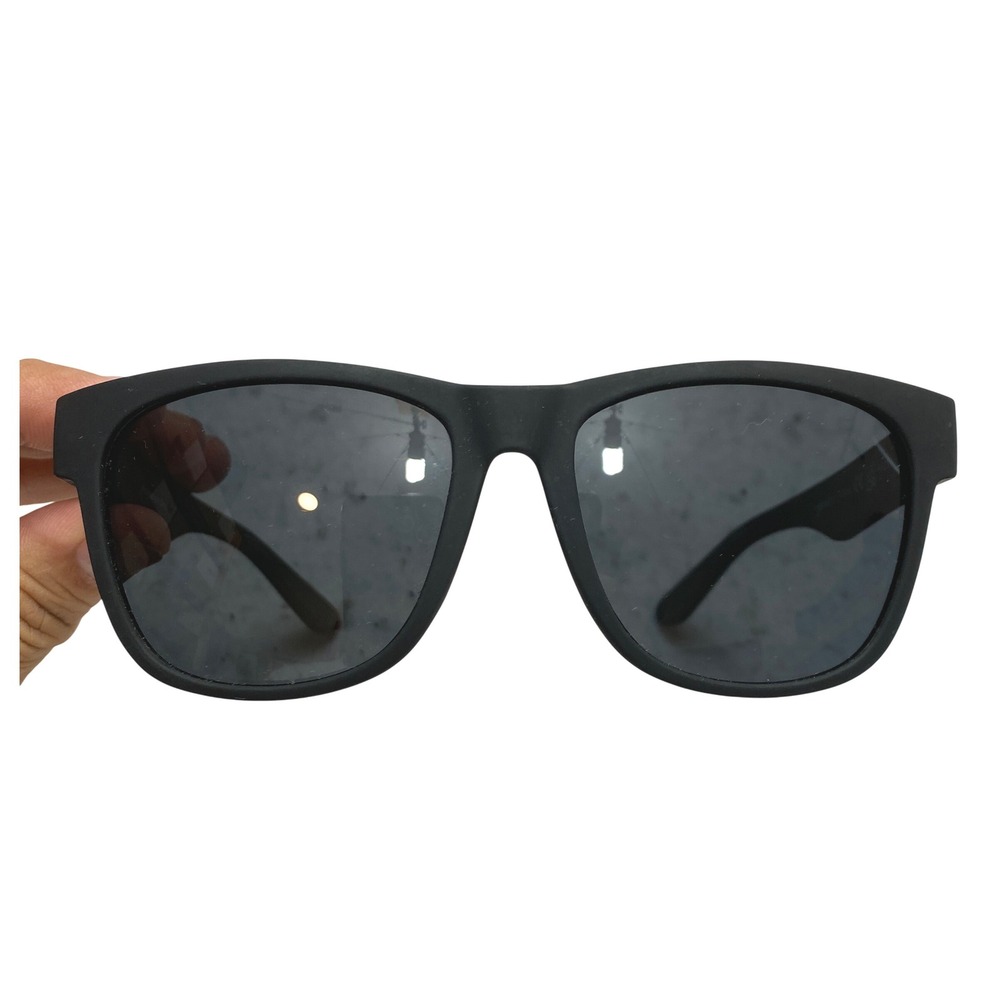 Goodr Hooked on Onyx Sunglasses Unisex OS Black Matte Polarized Sport